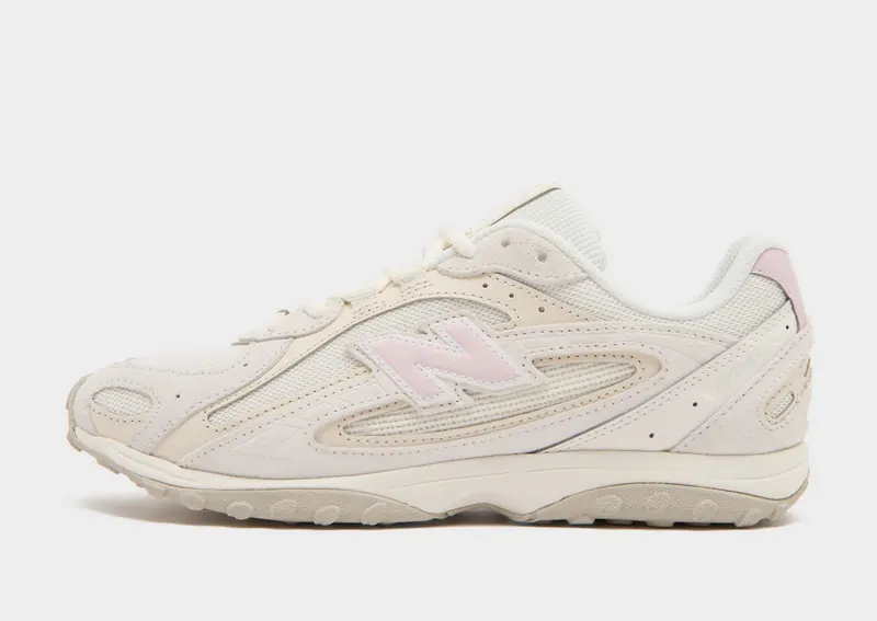 New Balance 204L
