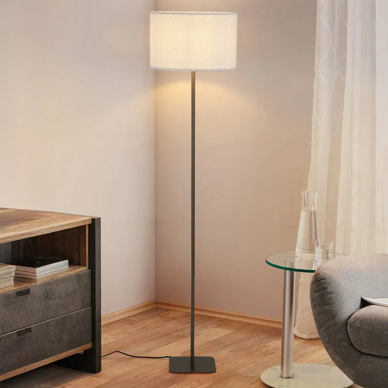 Lampa stojąca Chelsea, brązowo-biała, wysokość 150 cm, metal/tkanina