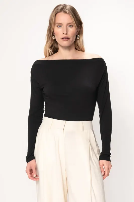 VIVEH Erez Top Black Maat: 38 | Longsleeves Outlet | Dames | Zwart