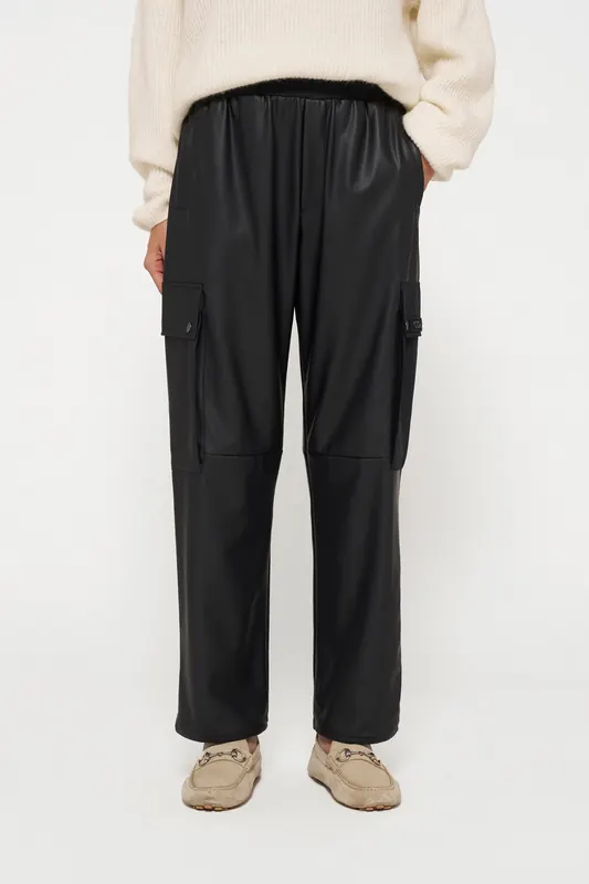 10DAYS Leatherlook Cargo Pants Black Maat: S | Pantalons Outlet | Dames | Zwart
