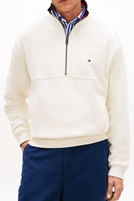 Tommy Hilfiger Flag 1/4 Zip Ivory Petal Maat: L | Sweaters Outlet | Heren | Wit
