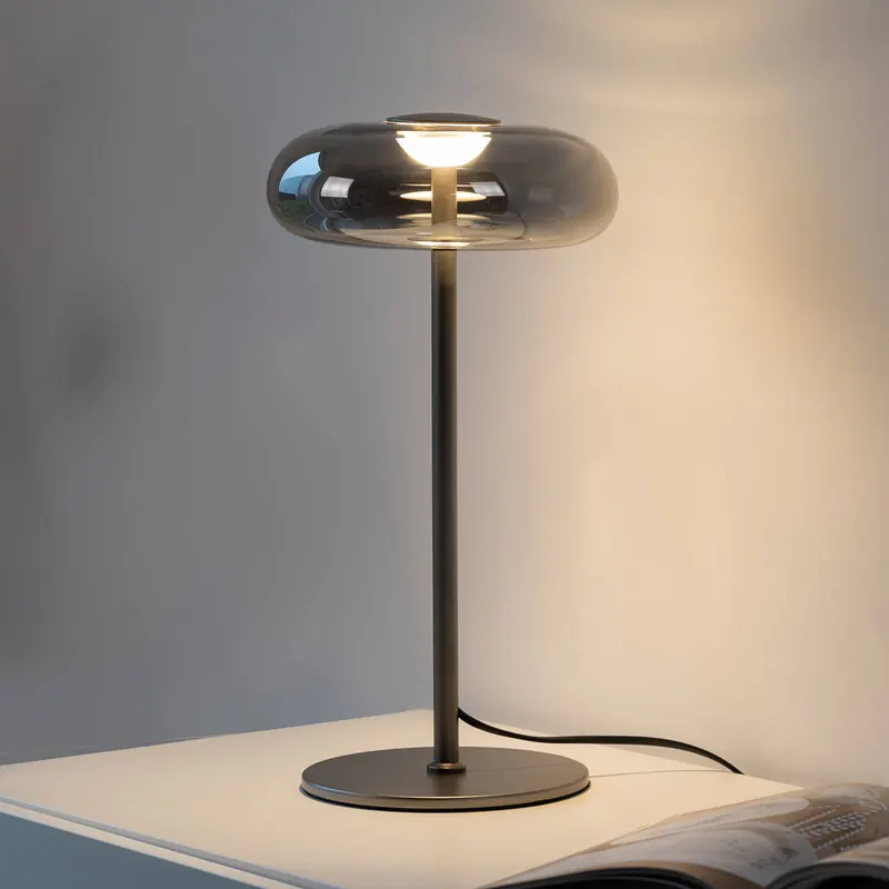 Schöner Wohnen lampa stołowa LED Posh, szkło dymione, 3000 K