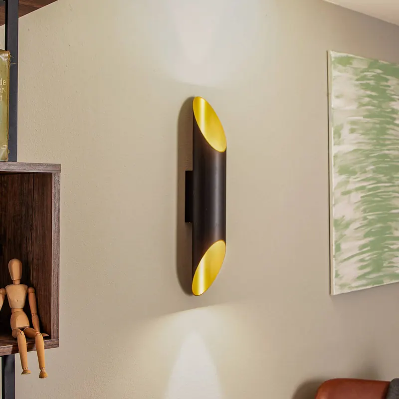 Bega Studio Line lampa ścienna Cut 28W czarny/mosiądz