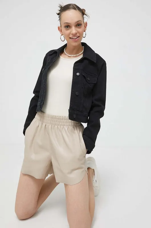 Abercrombie & Fitch szorty