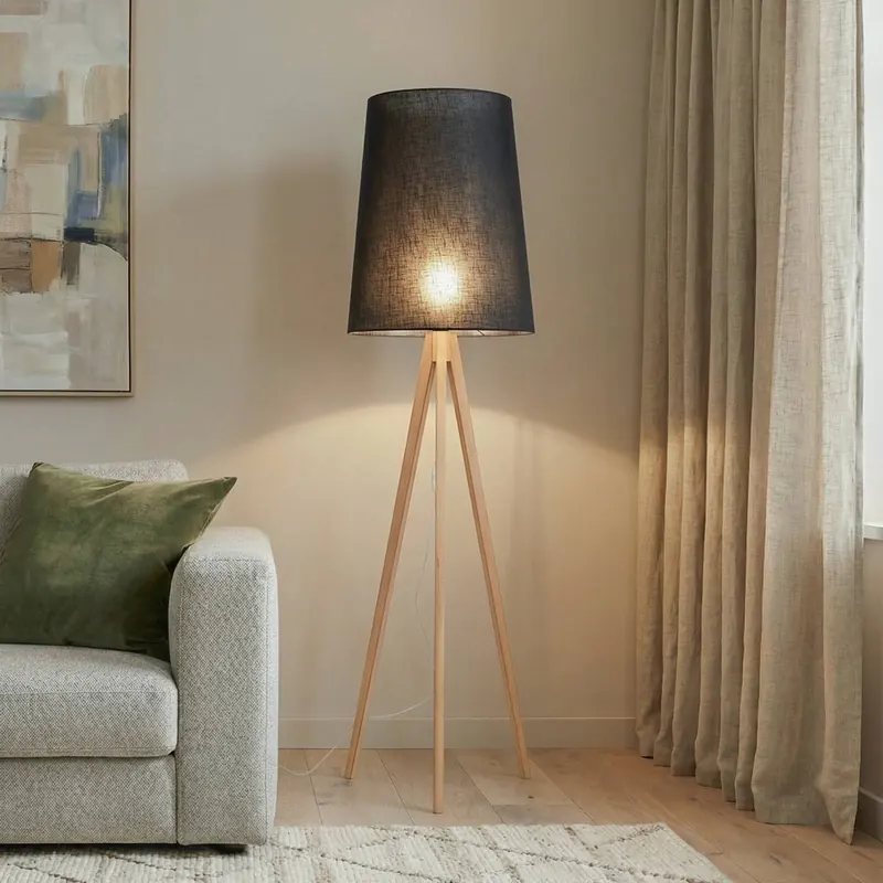 Lampa stojąca Walz, czarna, drewno, wysokość 175 cm, E27