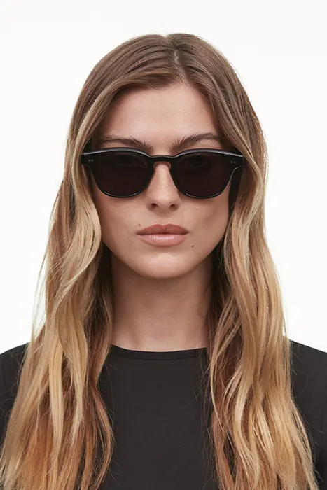 CHIMI Unisex 01.2 - Black Maat: OS | Zonnebrillen Outlet | Unisex | Zwart