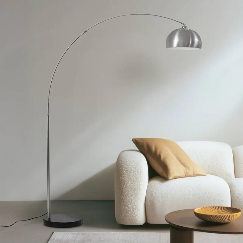 Lindby Lampa łukowa Hernando, nikiel, stal, wysokość 188 cm