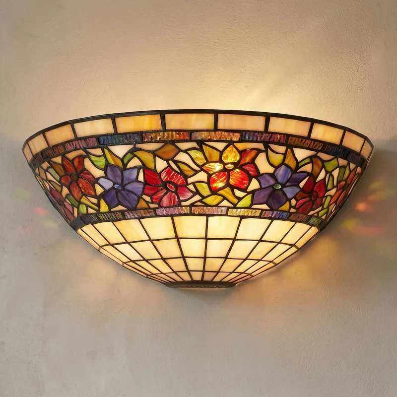 Klasyczna lampa ścienna FLORA w stylu Tiffany