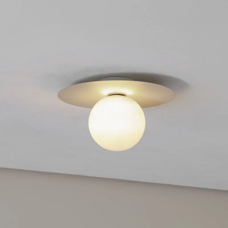 Lampa sufitowa Pixie, beżowa, szkło, Ø 25 cm, kulista, G9