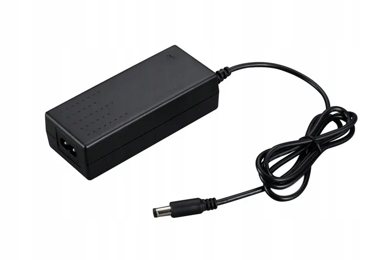 Zasilacz desktop 12V 3A 36W Espe E3612C8 wtyk 2,1x5,5mm E36T-3612-211