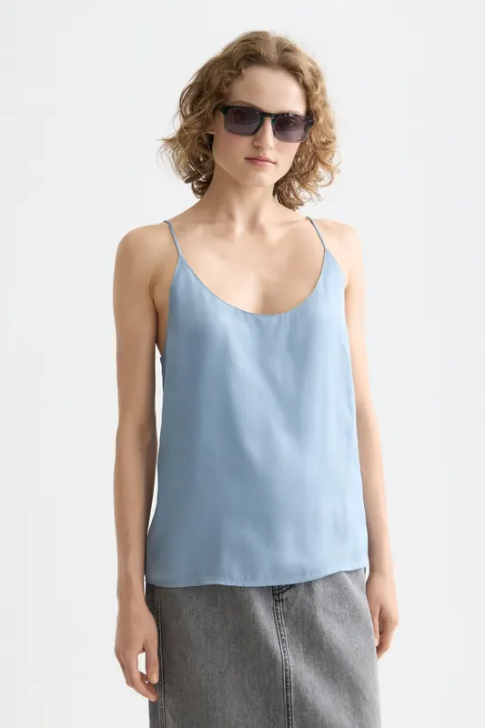 Scotch & Soda Singlet Woven Front Jersey Back Tank Faded Denim Maat: 34 | Mouwloze Tops Outlet | Dames | Blauw