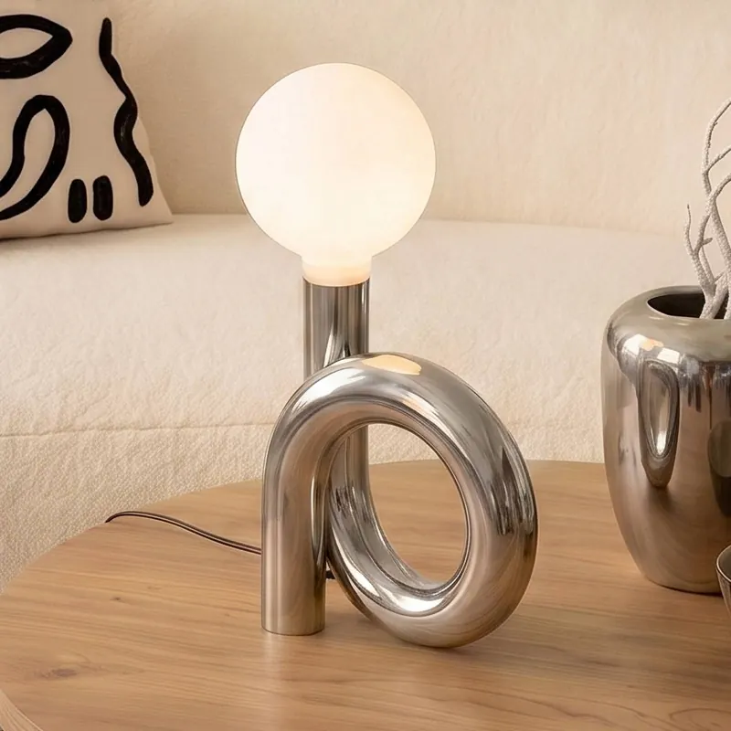 Lampa stołowa Mellili, 1-punktowa, chrom, metal, tworzywo sztuczne, E27
