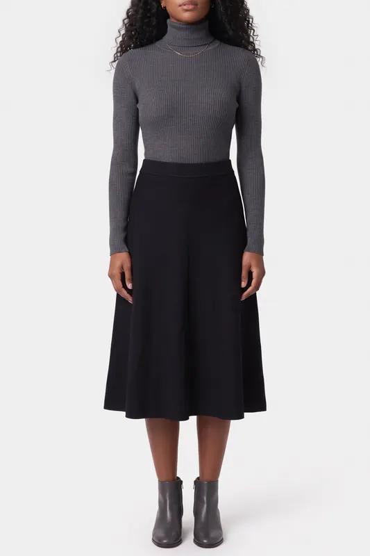 Summum Woman Skirt Mid Length Soft Viscose Polyamide Knit Black Maat: S | Midi Rokken Outlet | Dames | Zwart
