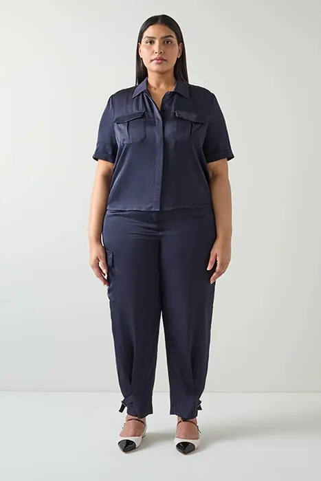 LK Bennett Luna Cargo Pants Midnight Maat: 14 | Cargobroeken Outlet | Dames | Blauw