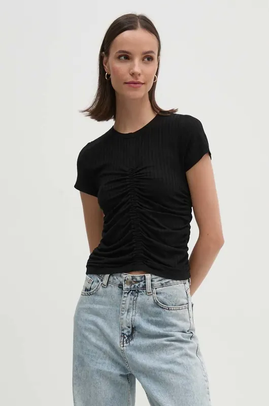 Dkny t-shirt