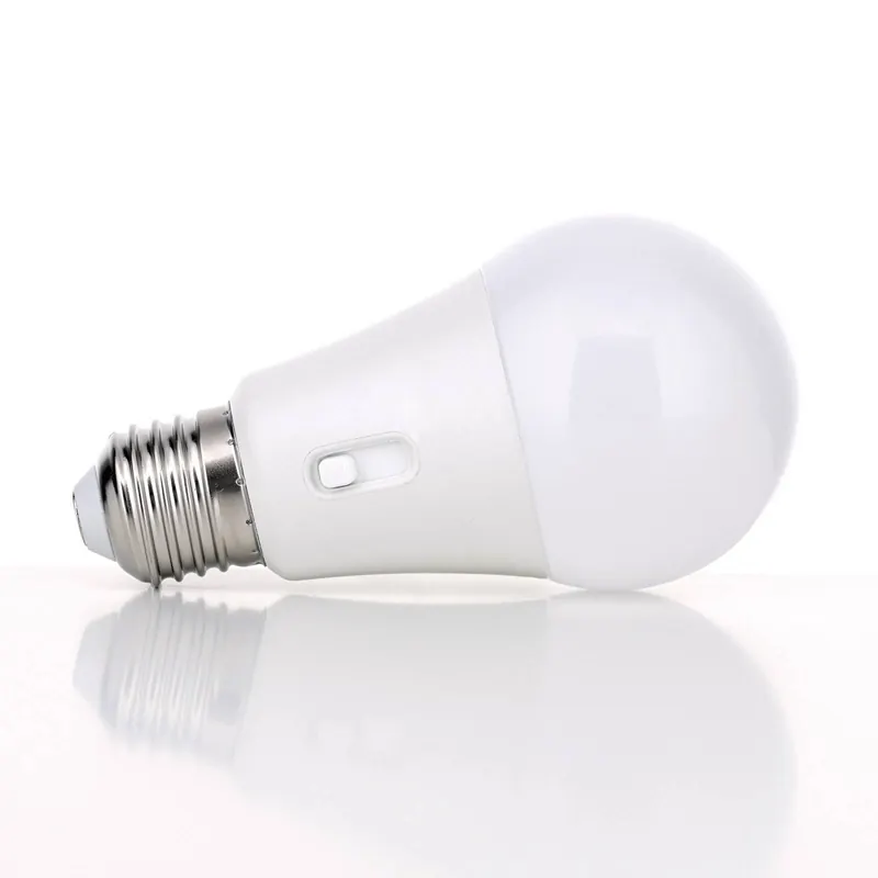Żarówka LED E27, 7,3 W, CCT, opal, 806 lm, ściemniana
