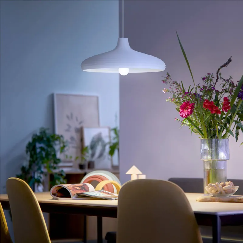 Philips E27 żarówka LED A60 2,3W 485lm 4 000 K mat