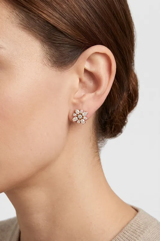 PURELEI Blossom Ohrringe Gold Maat: OS | Oorbellen Outlet | Dames | Wit