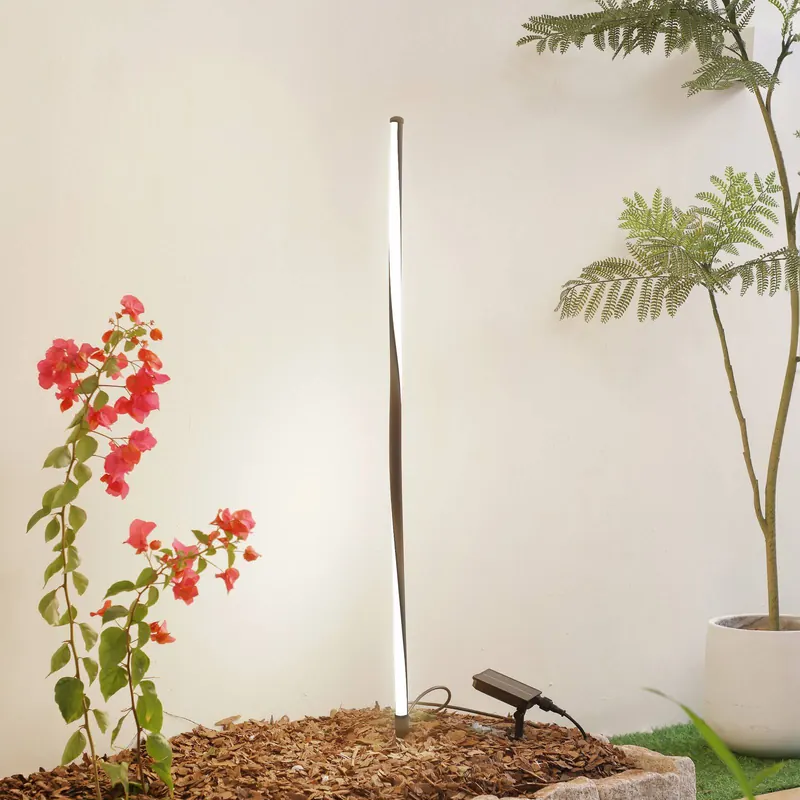 Lindby Lampa solarna LED Sabriel, prosta, czarna, aluminium, 3000K
