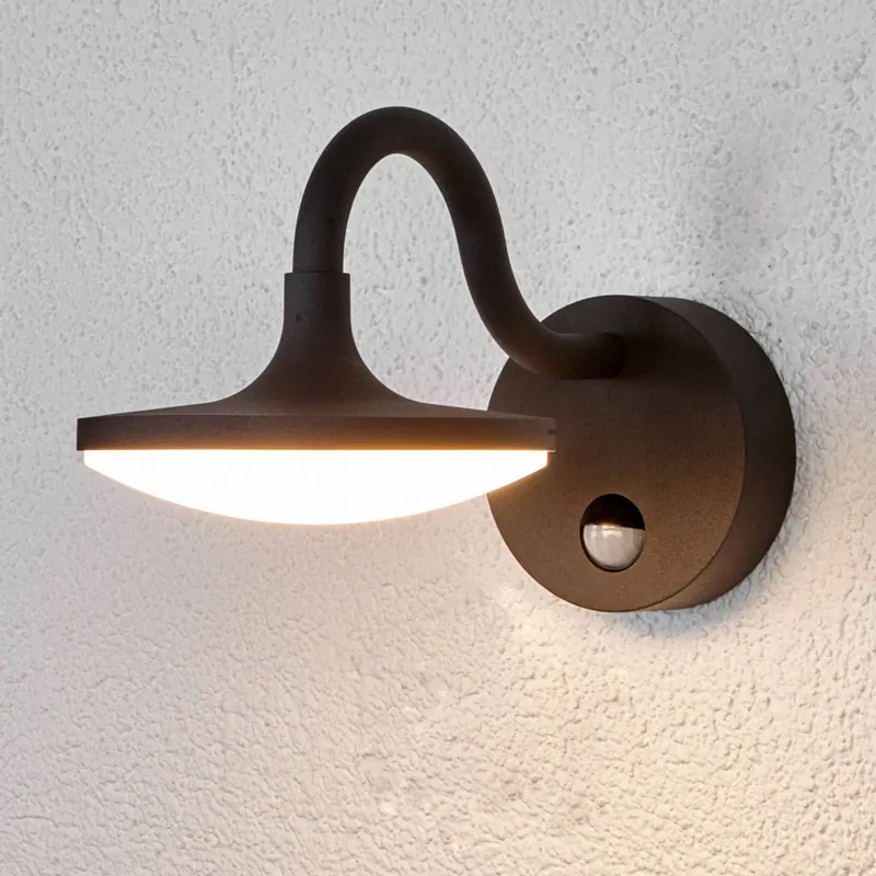Finny - lampa zewnętrzna LED z czujnikiem ruchu