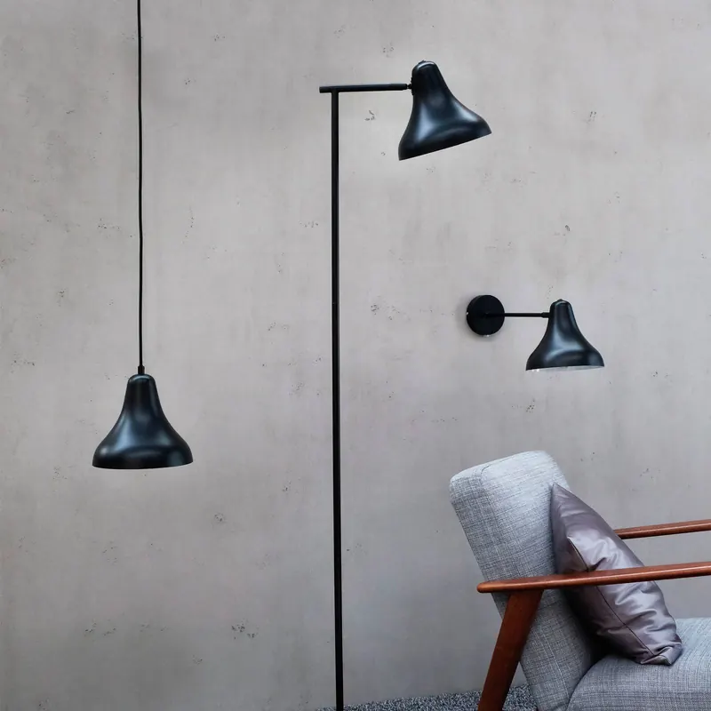 Dyberg Larsen lampa ścienna Tokyo, czarny, szerokość 20 cm, metal