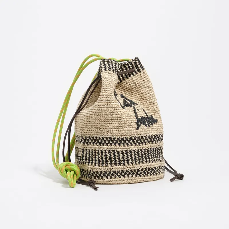 Torebka bucket pleciona średnia rafia naturalna