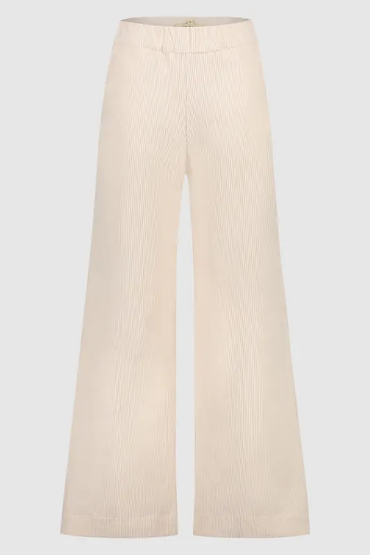 Circle of Trust Lois Wide Leg Rib Vanilla Ice Maat: XL | Wijde Broeken Outlet | Dames | Beige