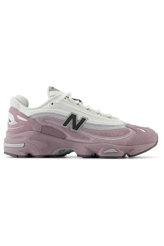 New Balance 1000 Ice Wine Maat: 44 | Sneakers Outlet | Unisex | Wit